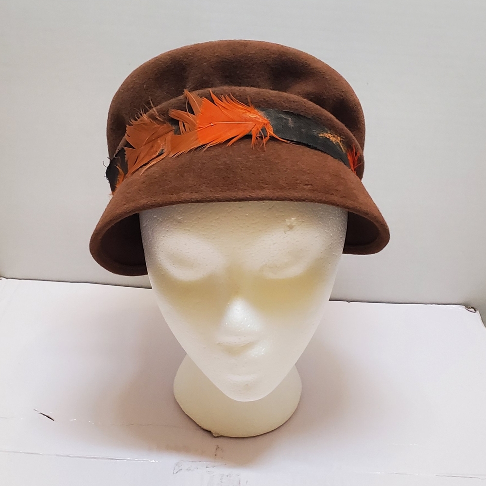 Peachbloom Velour Brown Feathered Vintage Ladies Hat